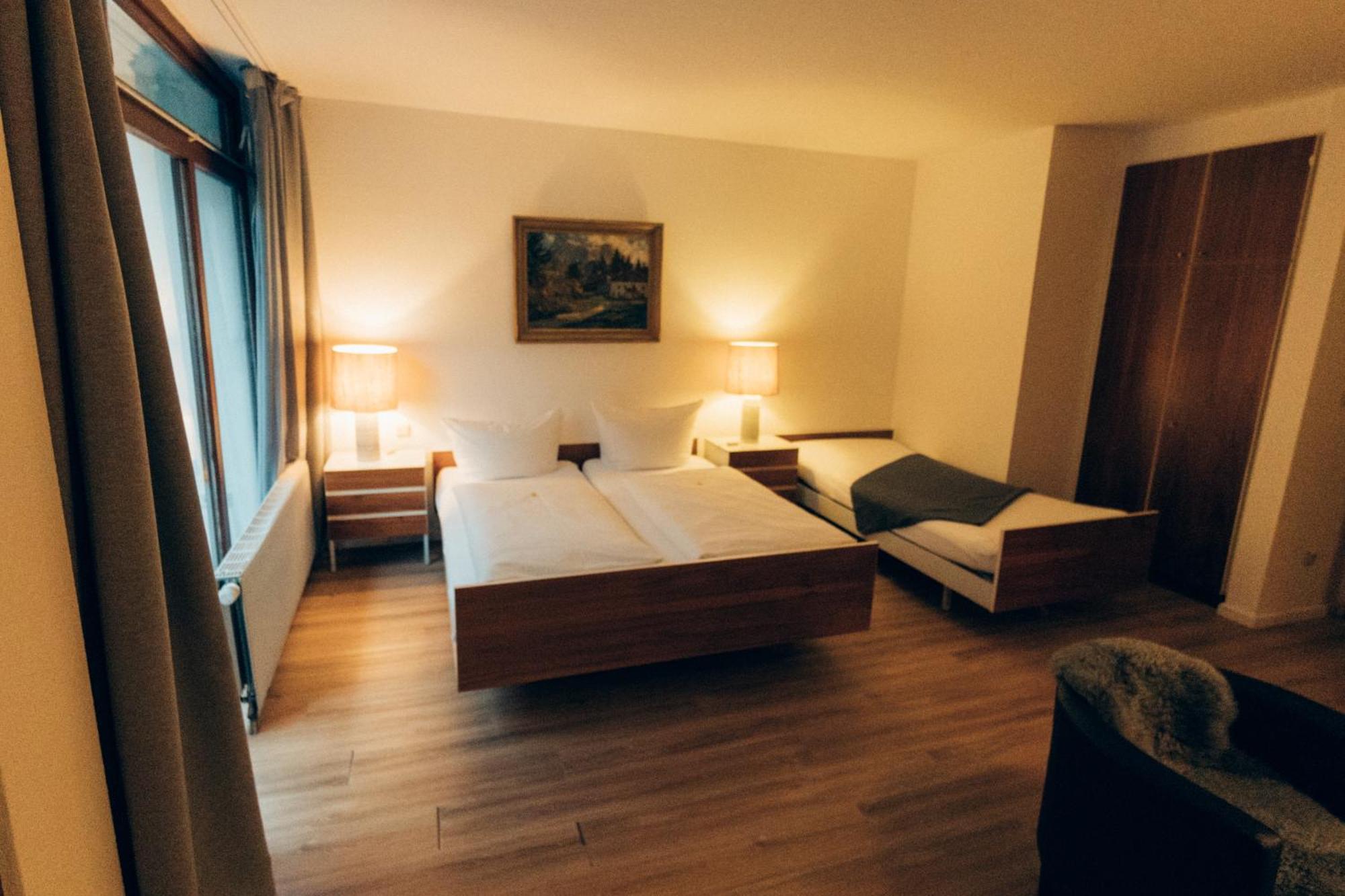 Gasthof Hotel Zur Post Egloffstein Extérieur photo