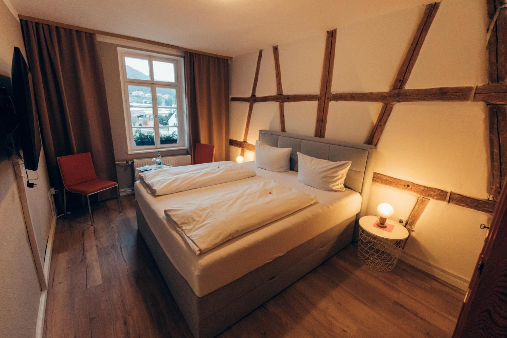 Gasthof Hotel Zur Post Egloffstein Extérieur photo