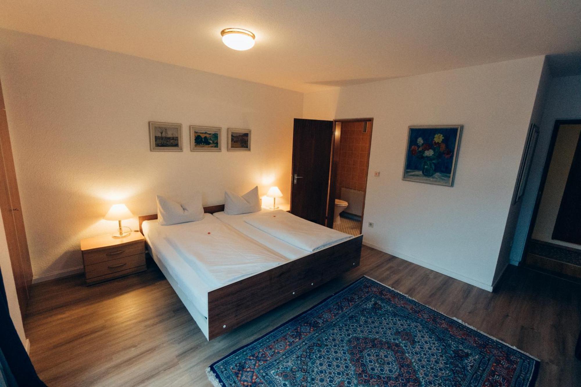 Gasthof Hotel Zur Post Egloffstein Extérieur photo