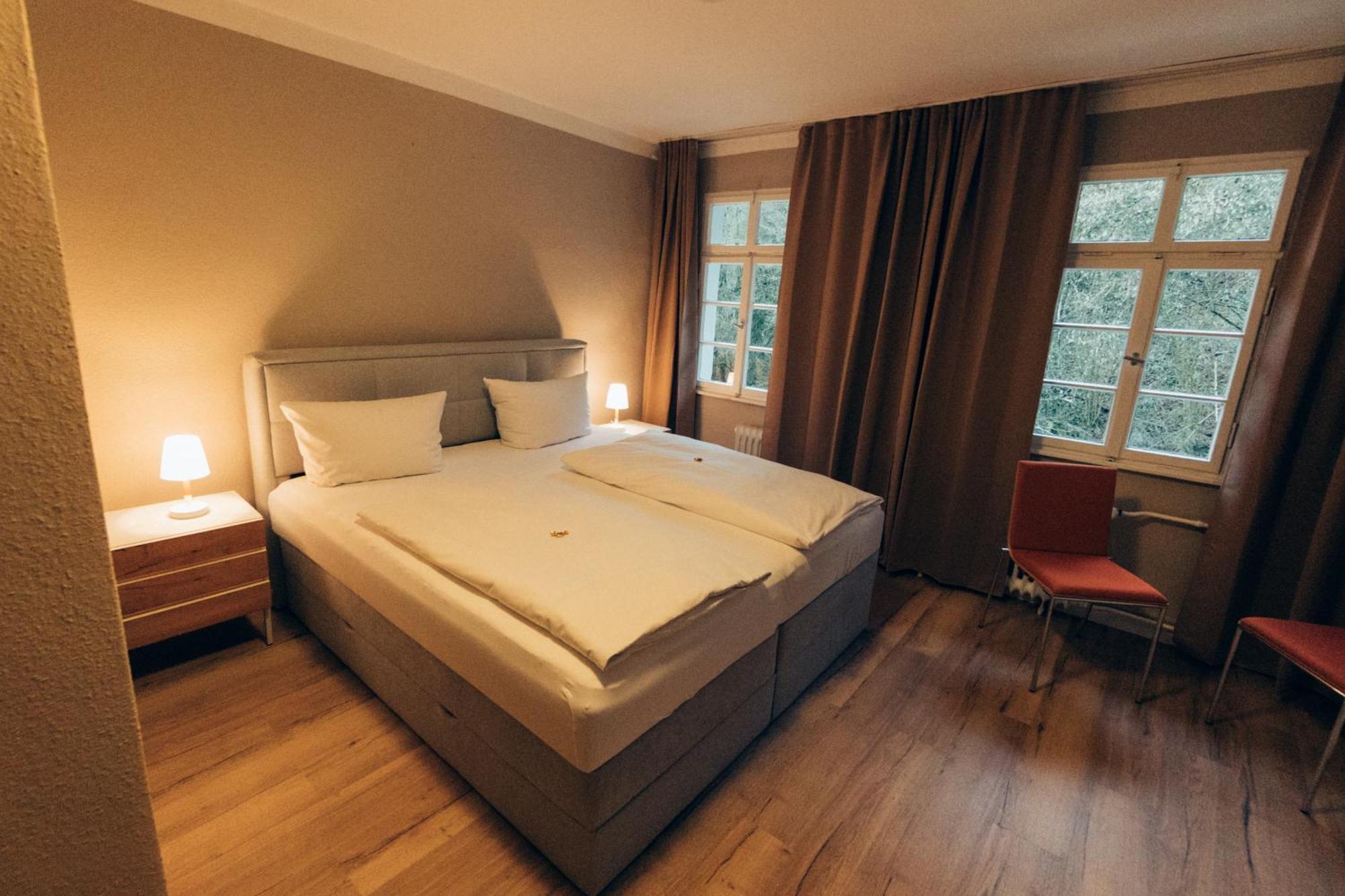 Gasthof Hotel Zur Post Egloffstein Extérieur photo
